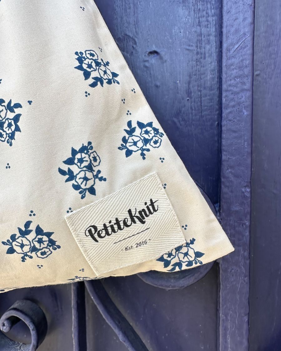 Knitter's String Bag - Midnight Blue Flower - Nordic Knit