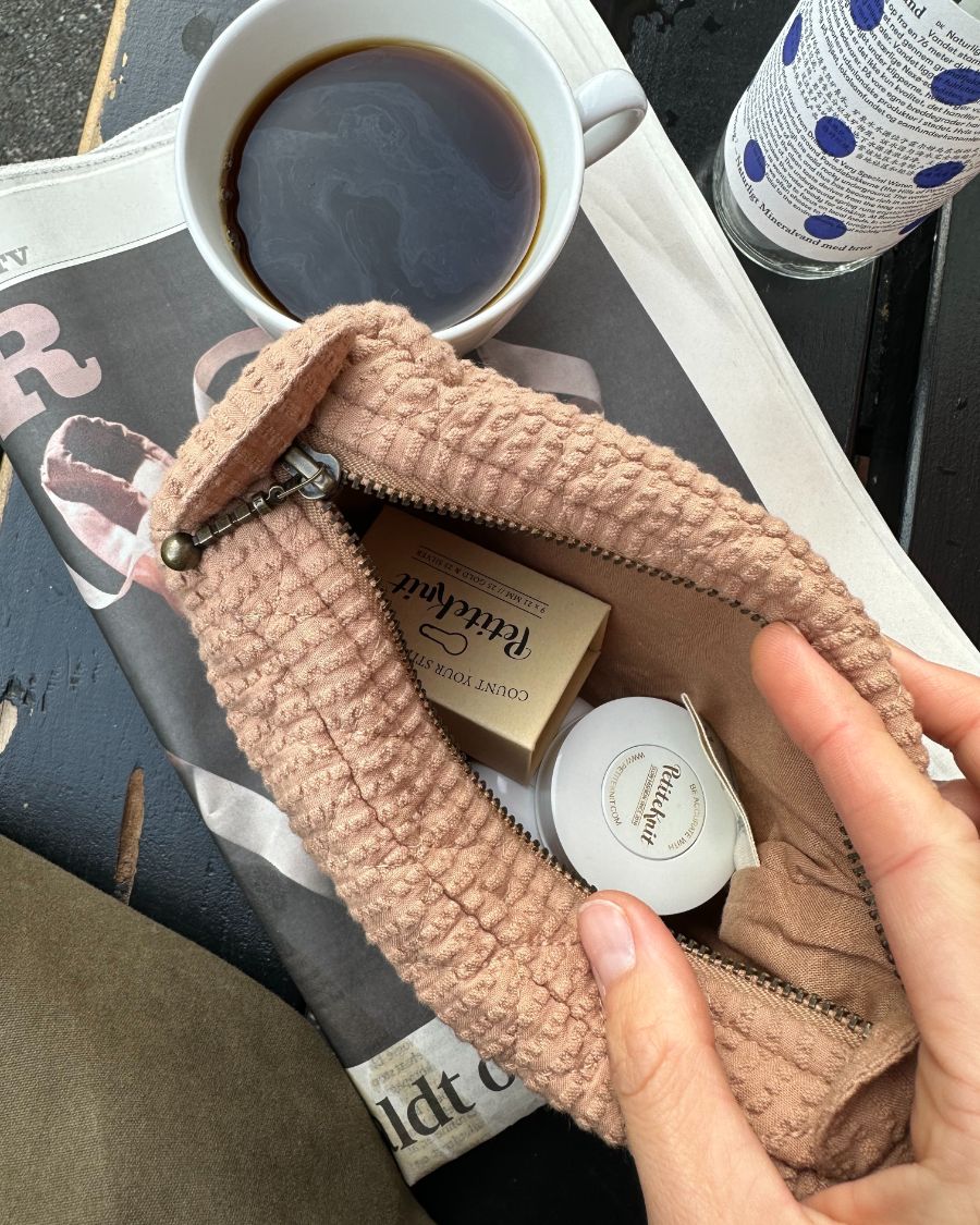 Knitter's Tool Clutch - Praline Seersucker - Nordic Knit